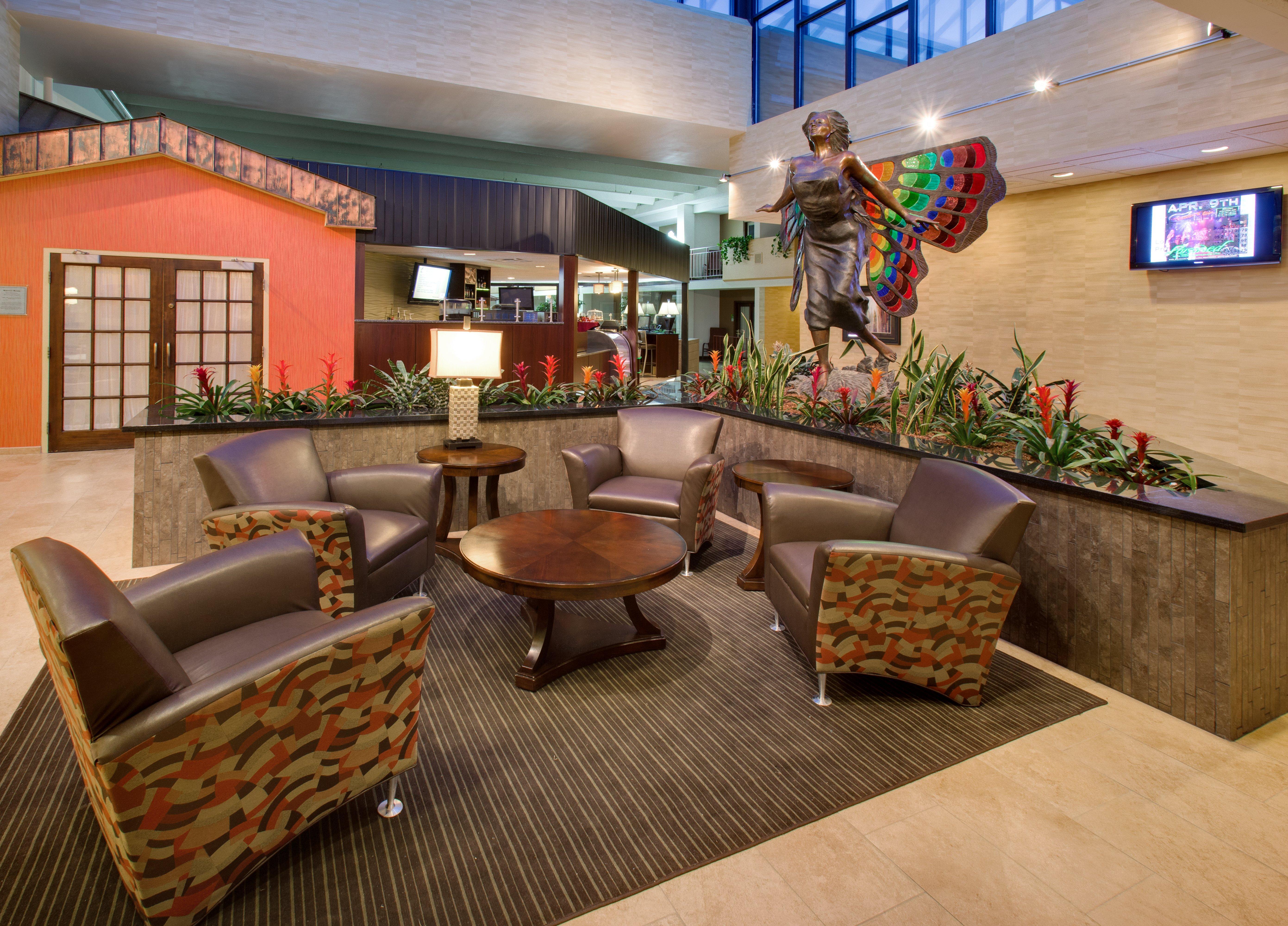Doubletree By Hilton Austin, Mn Hotel Exterior photo